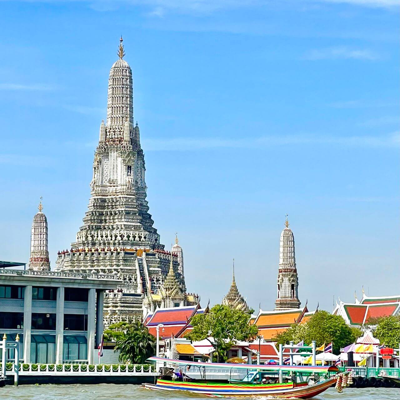 Wat Arun temple on the Chao Phraya river, Bangkok